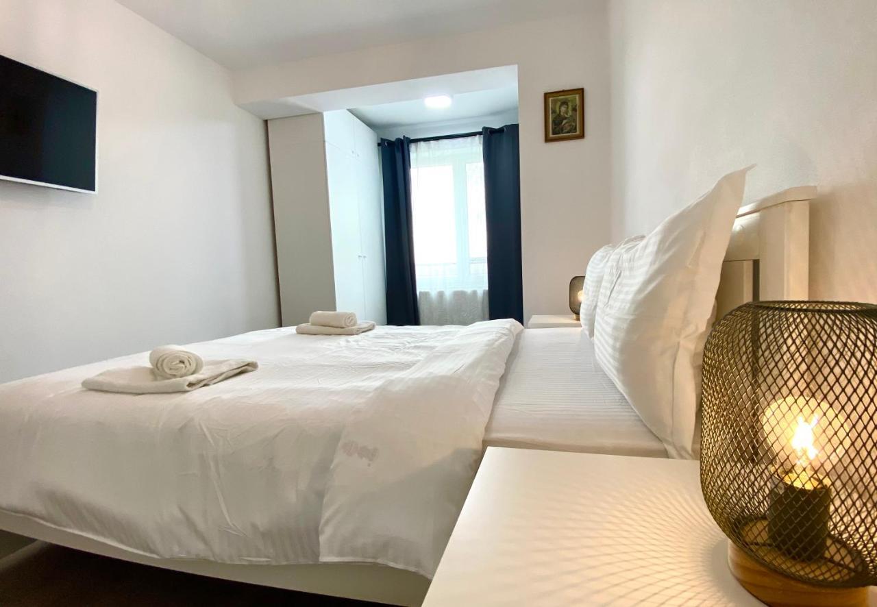 Astoria Apartment - Pet Friendly Brasov Exterior photo