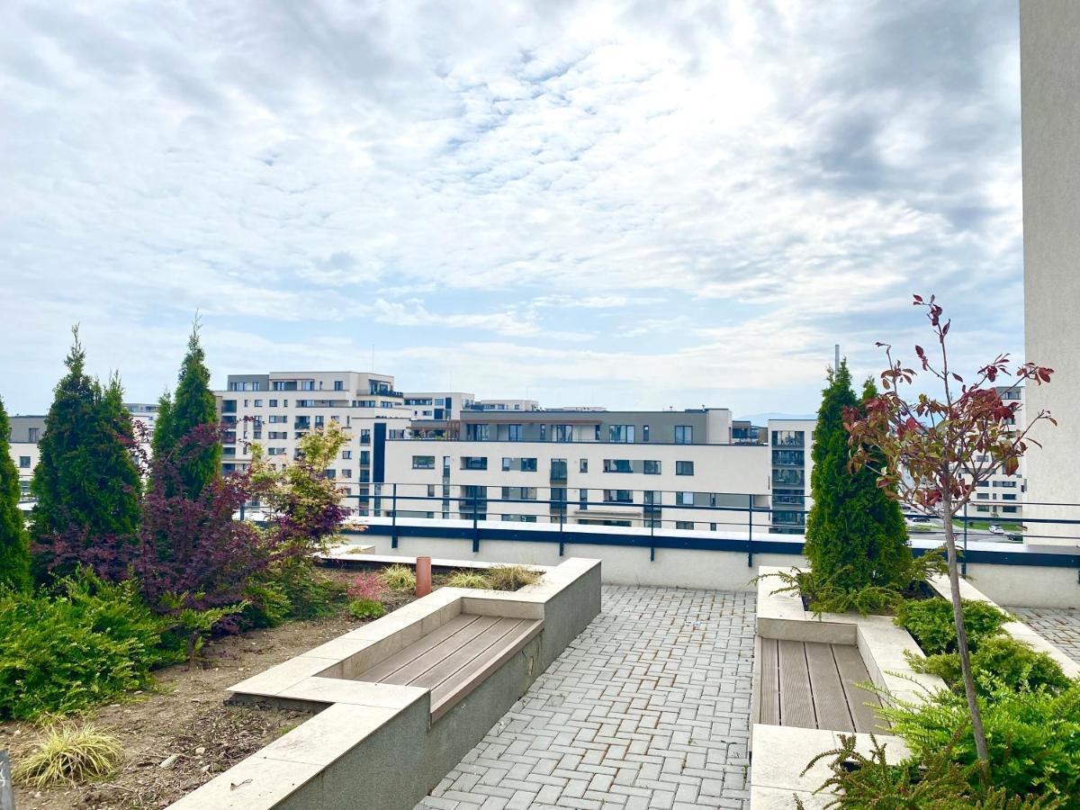 Astoria Apartment - Pet Friendly Brasov Exterior photo