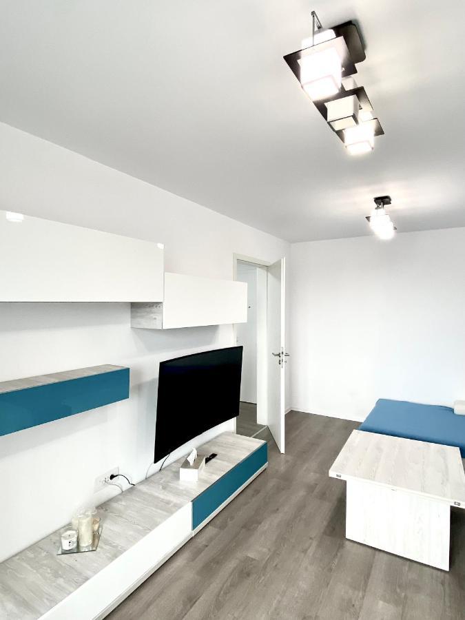 Astoria Apartment - Pet Friendly Brasov Exterior photo