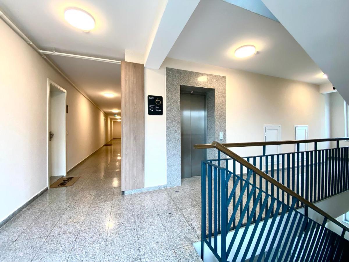 Astoria Apartment - Pet Friendly Brasov Exterior photo